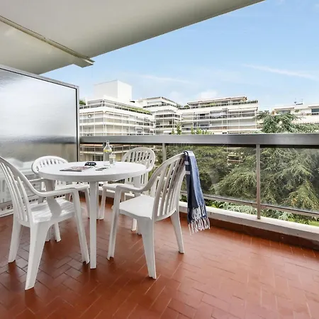 Residence Le Tanit Hotell Juan-les-Pins